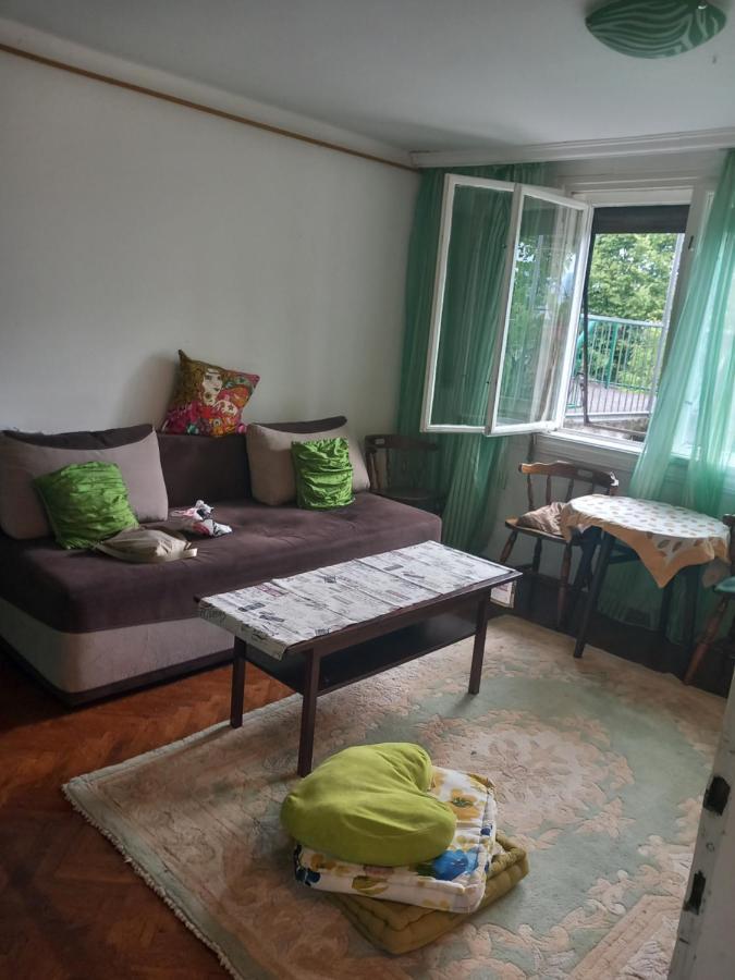 Apartmans Adi SJJ Buitenkant foto